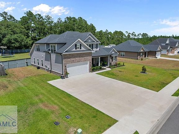 2nd image of 73 Baker Field Ln SE