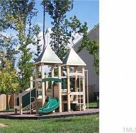 2nd image of 417 Ganyard Farm Way