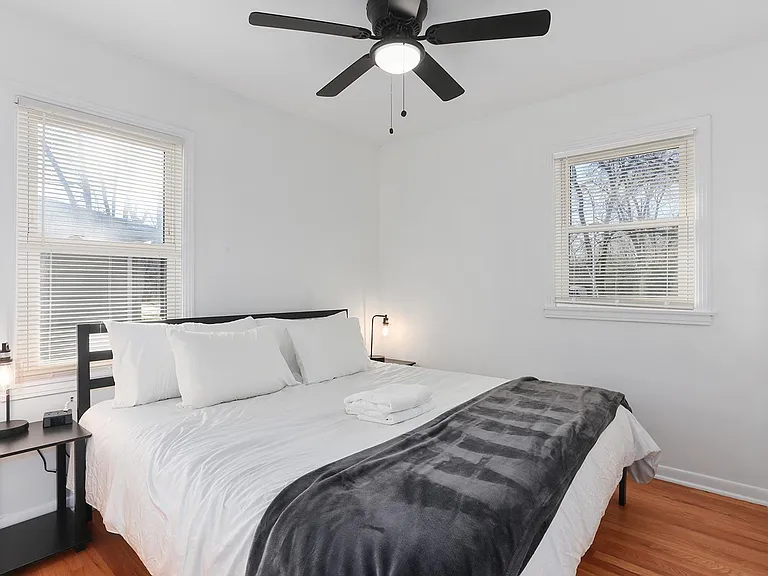 10401 Maple Dr — Photo 19