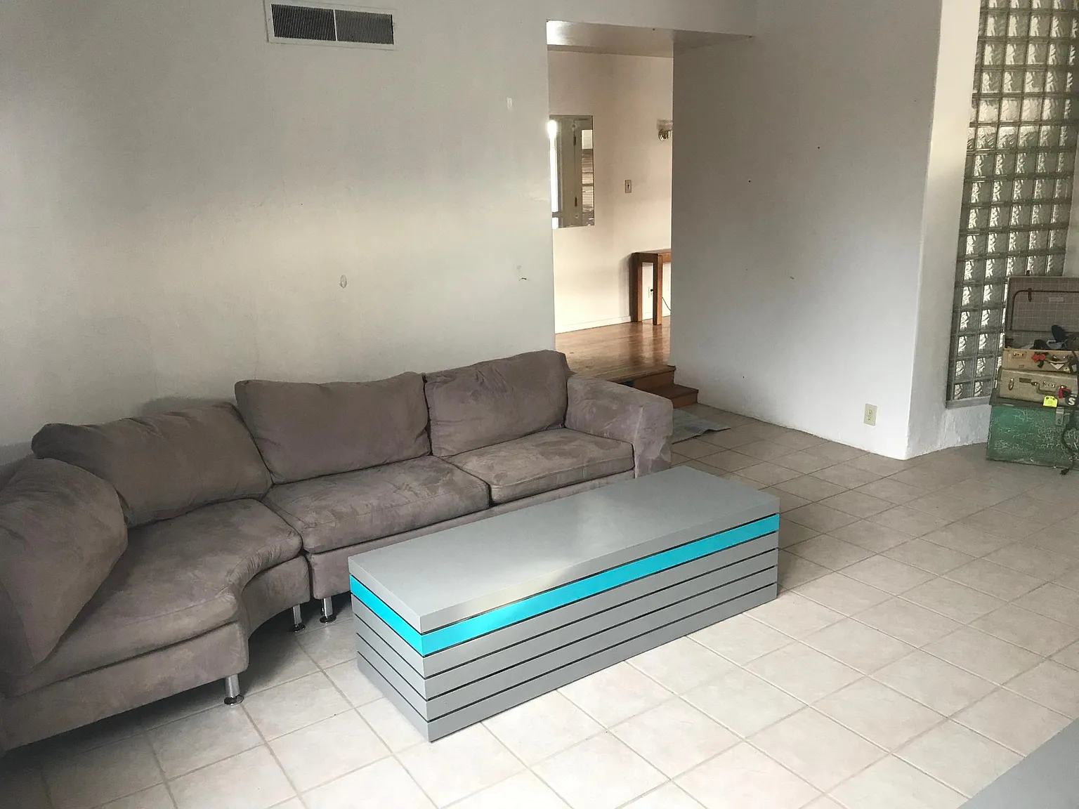 1 bed, 1550 sqft, $2,000 — Photo 4