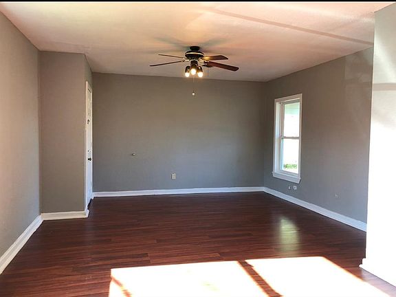 4th image of 1606 W Humble St