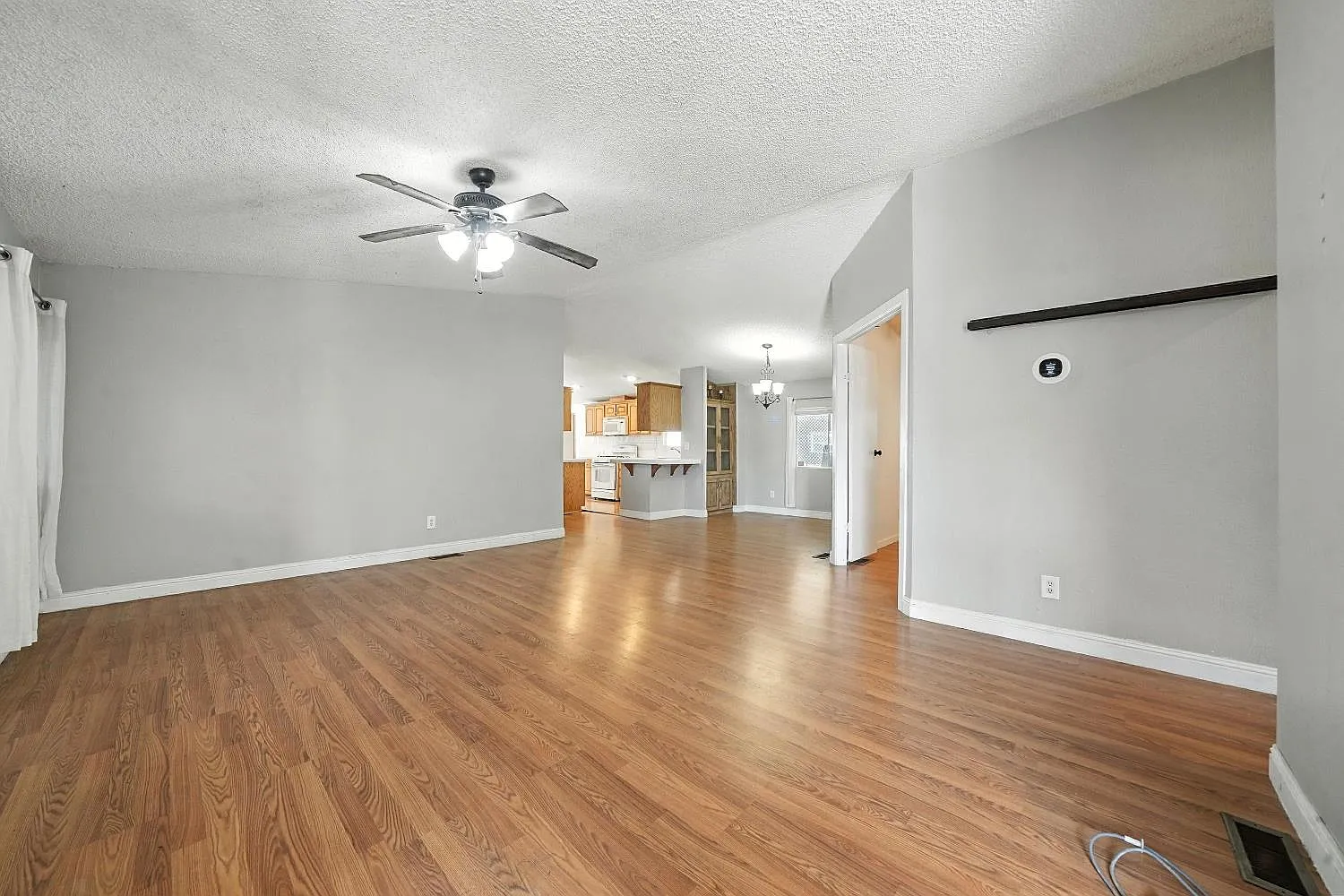 5615 Heritage Dr photo 1