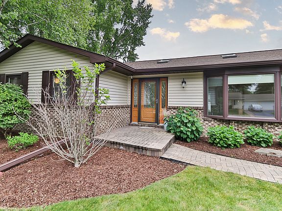 2nd image of 5019 Burman Dr