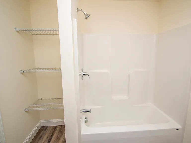 38 Alpine Place Dr #210 — Photo 14