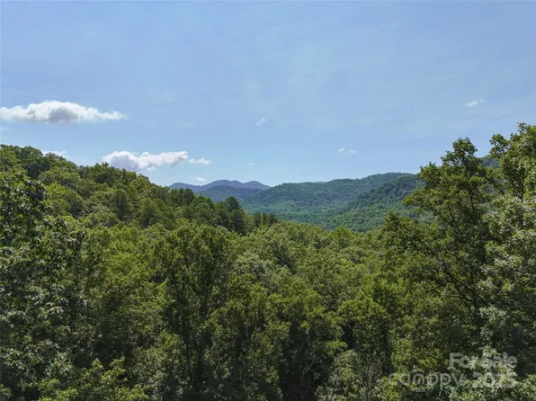 201 Ironwood Ln #T-100, Black Mountain, NC 28711