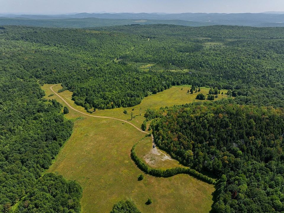1st image of 3298 East Hill Road