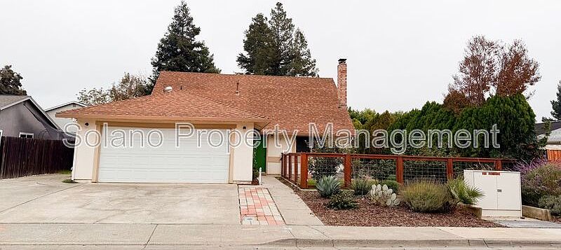 1st image of 950 Pembroke Way