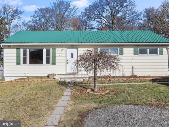 11161 S Mountain Rd, Fayetteville, PA 17222