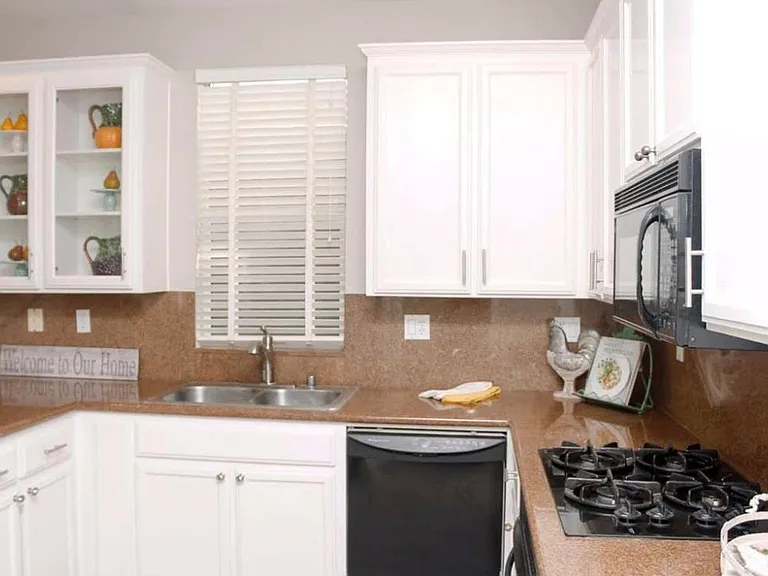 1032 Nobel Dr — Photo 3