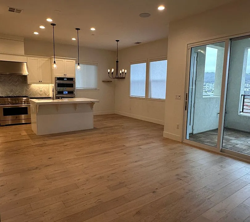 156 Harvest St