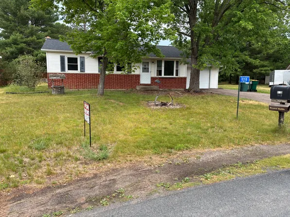 9219 Wagonwheel Dr, Nekoosa, WI 54457