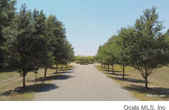 3rd image of 16875 SW Highway 484