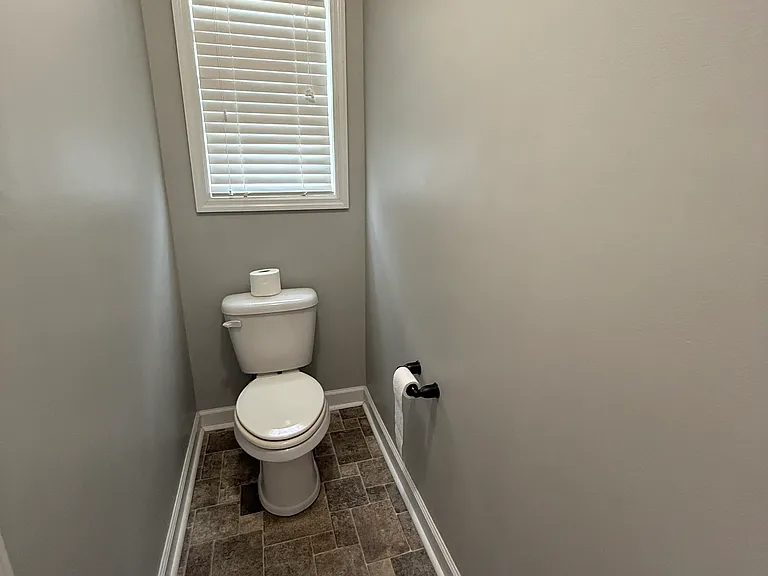 109 Pembury Way — Photo 41