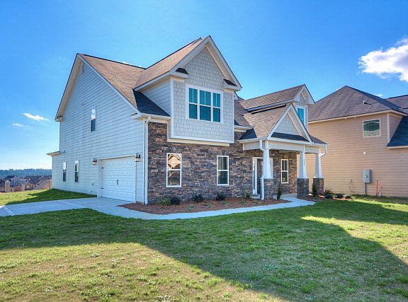 2nd image of 240 Tulip Dr