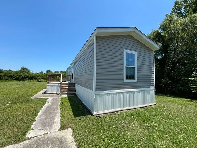 515 Tom Mann Rd — Photo 68