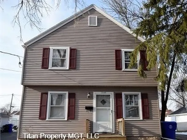 1346 W Commercial St #2, Appleton, WI 54914