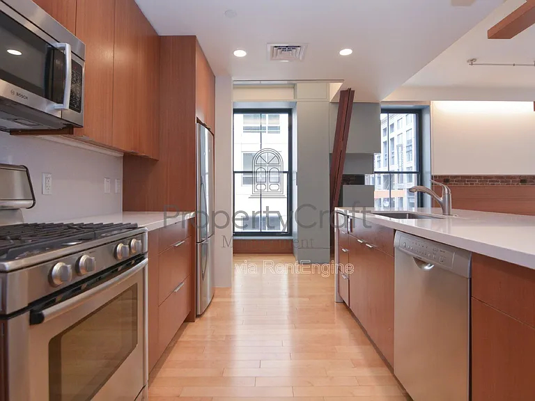 8 Lagrange St #3 — Photo 3