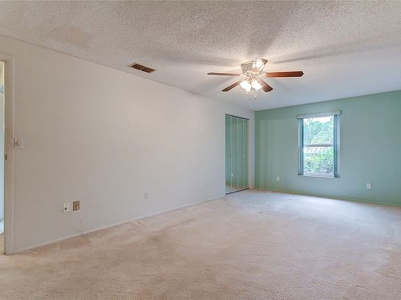 5th image of 1212 Rollingwood Dr