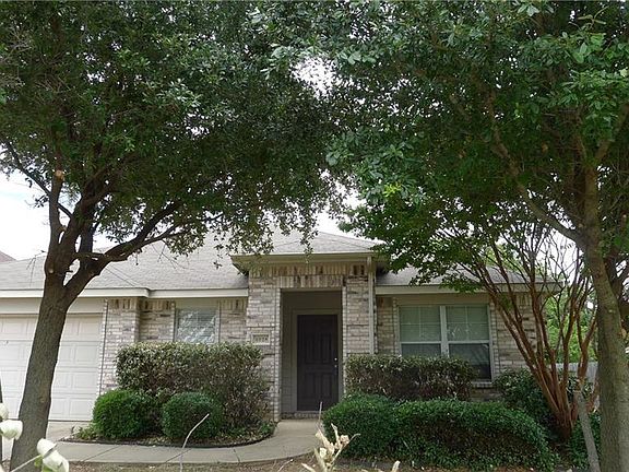 3rd image of 4028 Winter Springs Dr