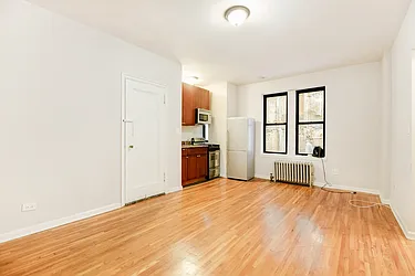 Rented by Akelius Real Estate Management