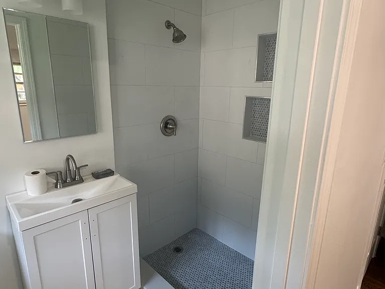 2395 Rhineland Ct — Photo 3