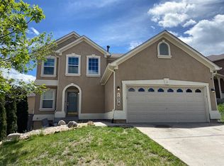 1075 Lindamood Dr, Fountain, CO 80817