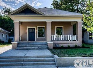 2227 College Ave, Fort Worth, TX 76110