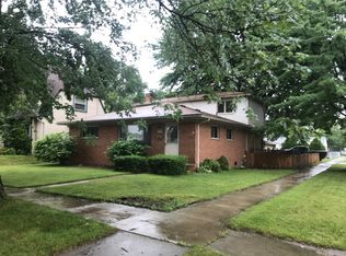 8806 William St, Taylor, MI 48180