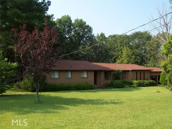 263 Crestwood Dr, Fort Valley, GA 31030