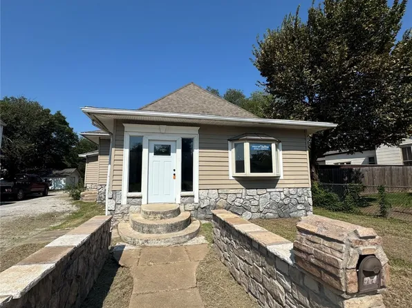 411 N Washington St, Ardmore, OK 73401