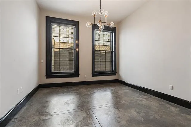 419 Carondelet St #305 — Photo 5