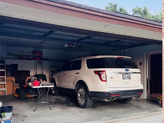 4th image of 2153 Alazan Dr #1