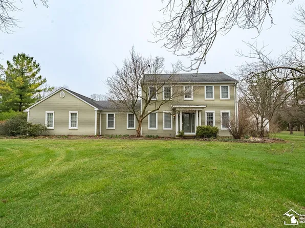 11763 Grafton Rd, Carleton, MI 48117