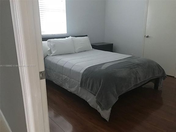 4th image of 14951 Royal Oaks Ln APT 1702