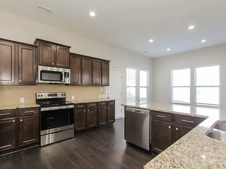 3607 Conner Glenn Dr — Photo 9
