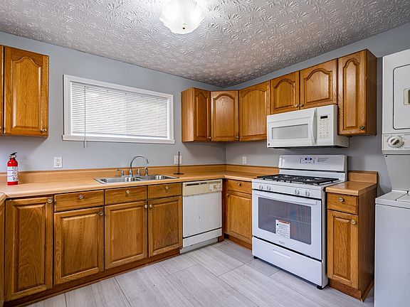 5th image of 4196 Murray Lake Cir #14228125