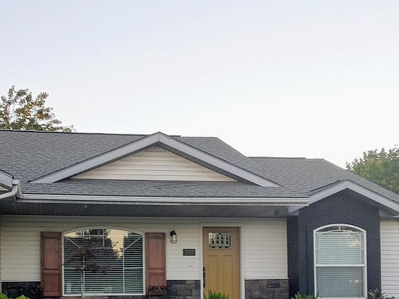 2nd image of 197 Cedar Park Cir