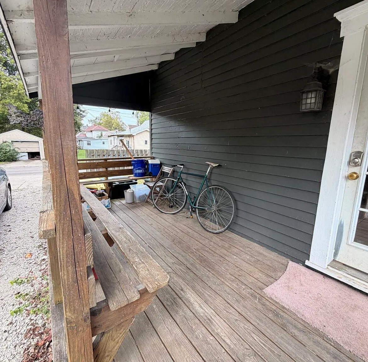 5 bed, 2051 sqft, $1,600 — Photo 3