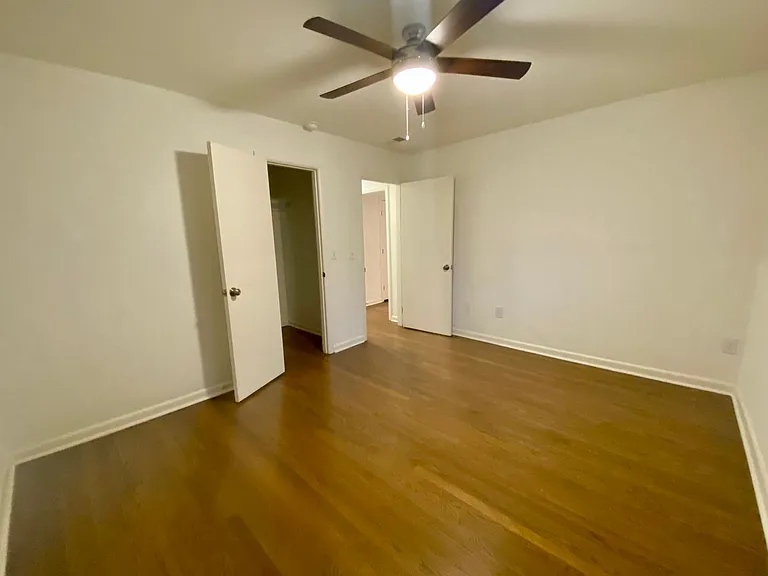 Oak Pointe Apartments — Photo 32