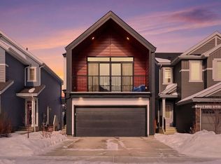3752 Cross Lndg SW, Edmonton, AB T6W 4X5