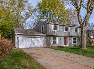 1415 E Riding Mall, South Bend, IN 46614