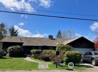 22515 30th Ave S, Seattle, WA 98198