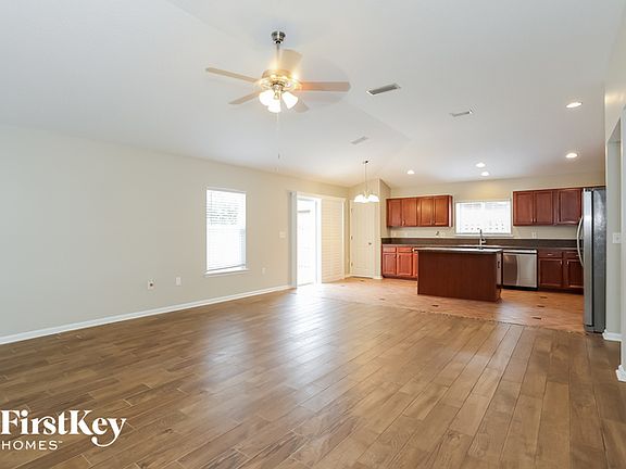 4th image of 75096 Brookwood Dr