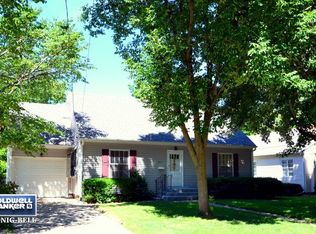 411 3rd Ave, Ottawa, IL 61350