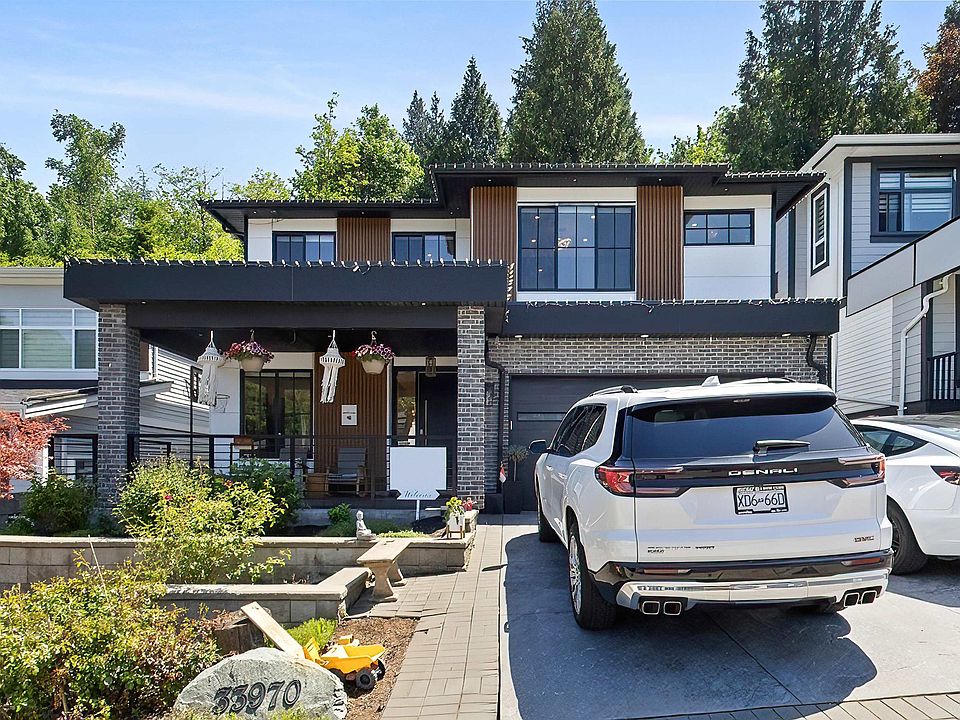 1st image of 33970 Tooley Pl