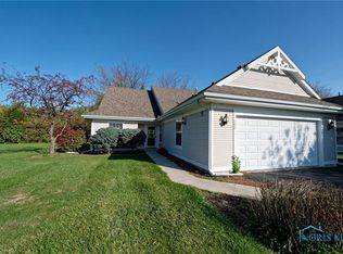 24529 Village Ln, Grand Rapids, OH 43522