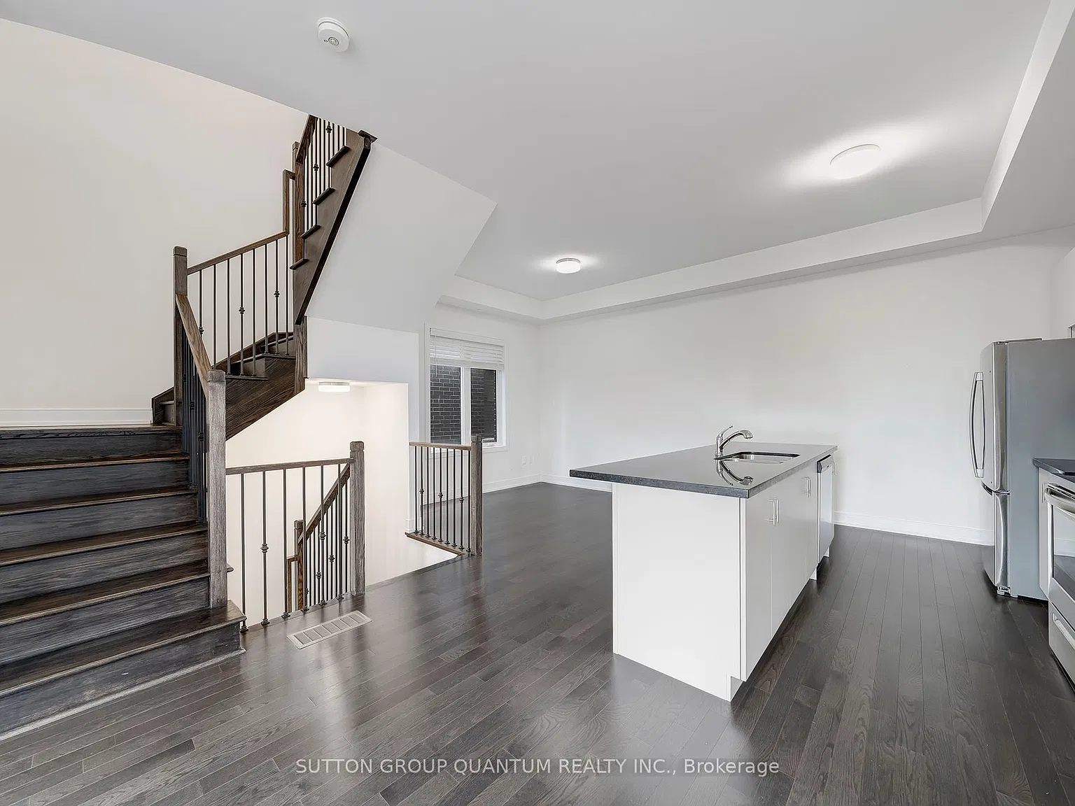4 bed, $3,200 — Photo 4