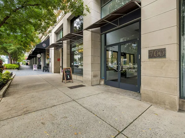 700 Church St APT 1106, Nashville, TN 37203