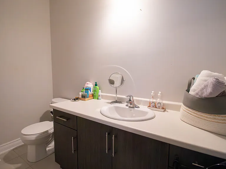 441 Viking St — Photo 12