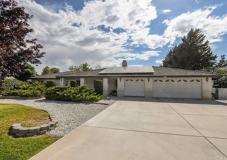 1st image of 7556 Glider Ave